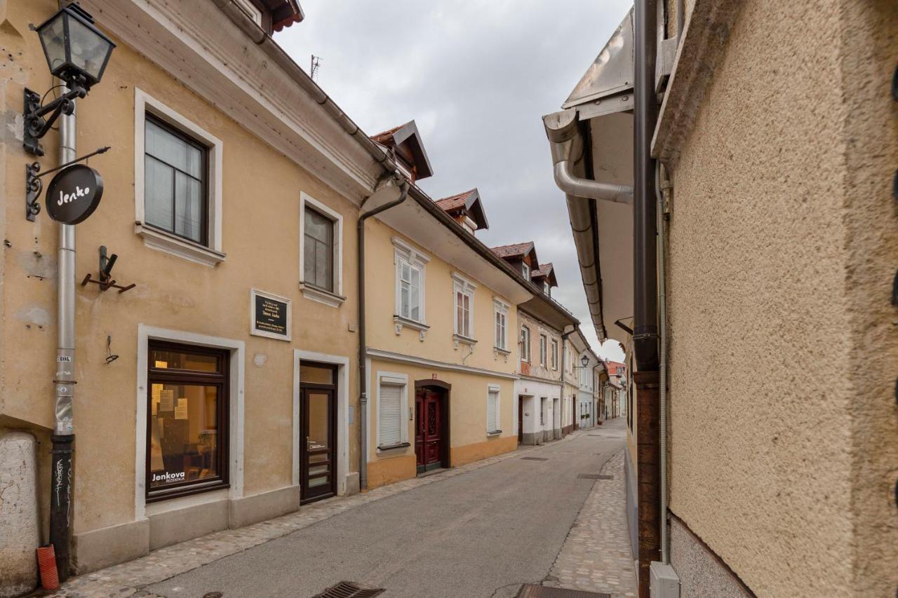 Apartma Jenkova Rezidenca Kranj Exterior photo